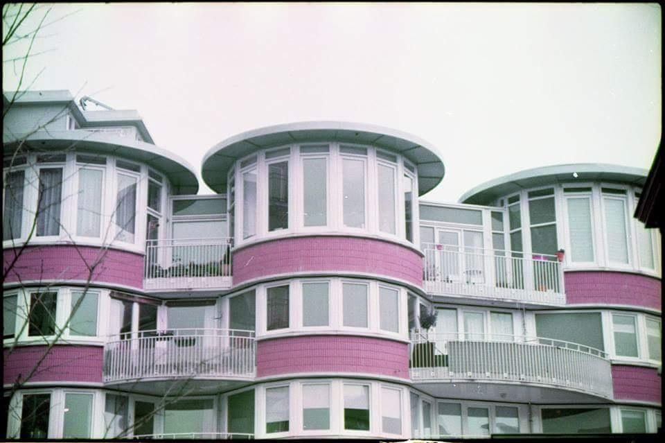 amsterdam pink houses