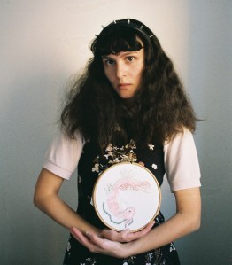 witch embroidery pigiama magazine