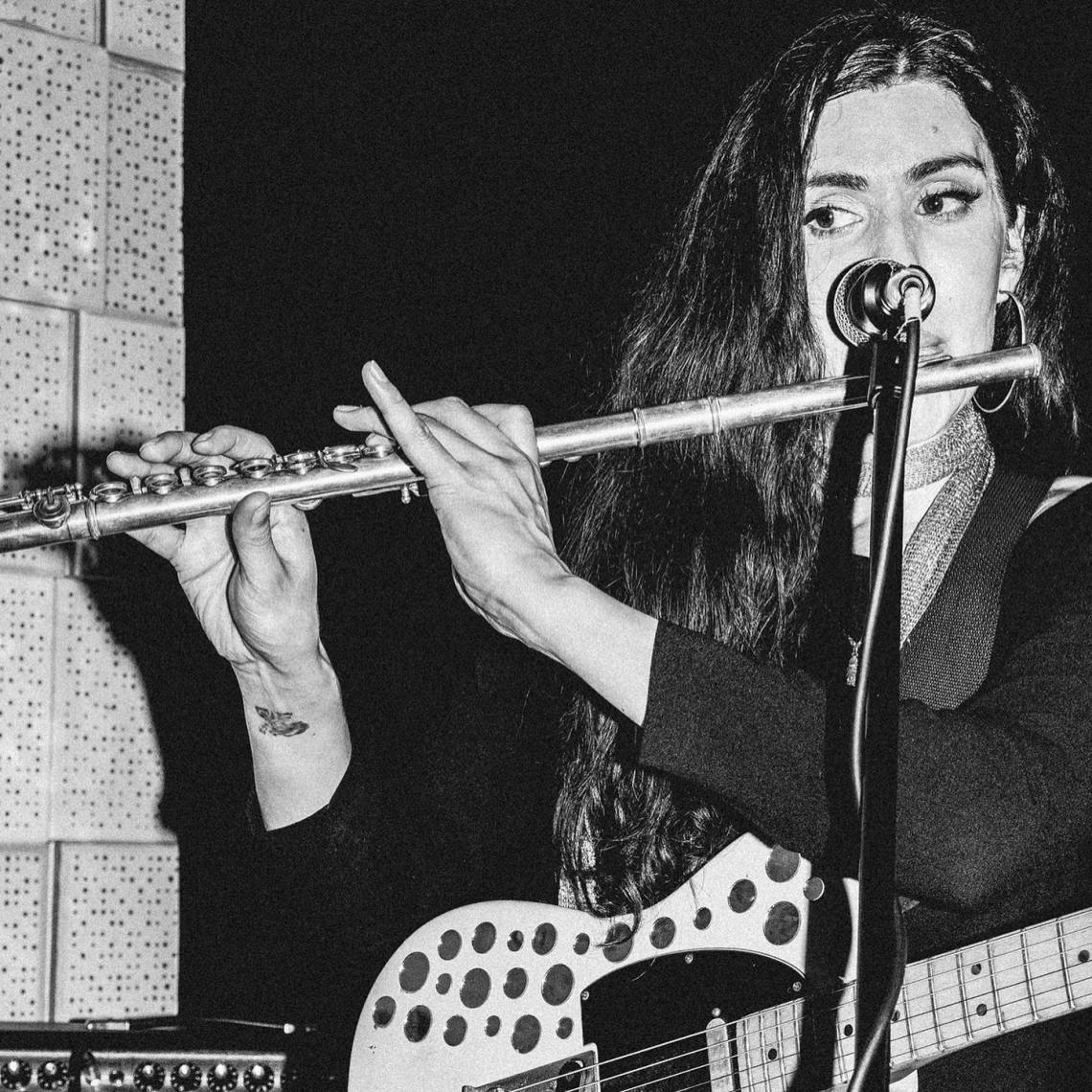 the dandelion interview band